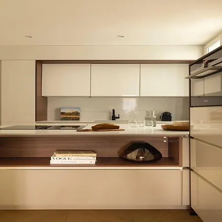 Elegant - 2br- 6p- Gare Saint Lazare, Cleaning Included Appartement