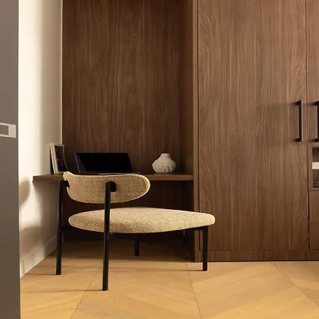 Elegant - 2br- 6p- Gare Saint Lazare, Cleaning Included *