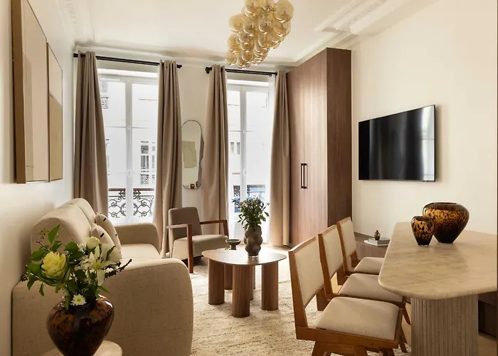 Elegant - 2br- 6p- Gare Saint Lazare, Cleaning Included Апартаменты *