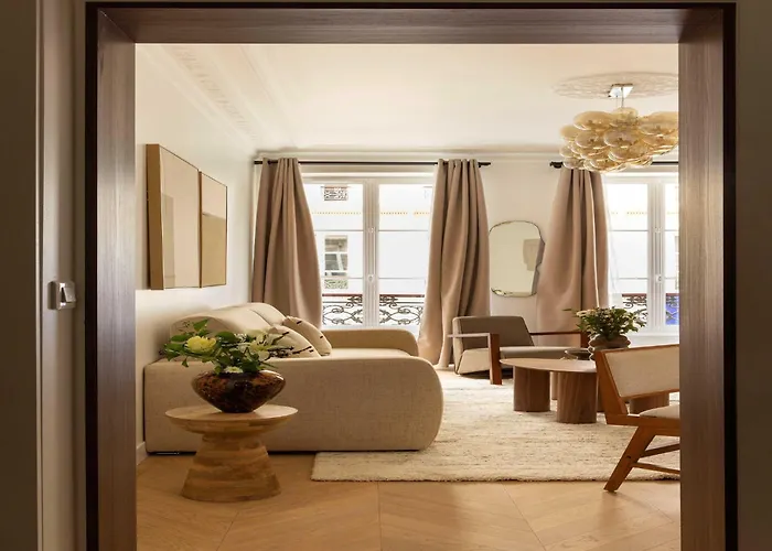 Апартаменты Elegant - 2br- 6p- Gare Saint Lazare, Cleaning Included *