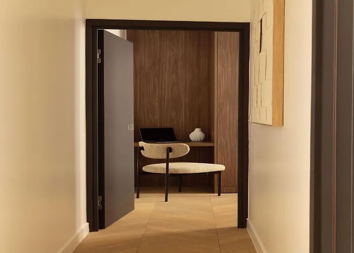 Апартаменты Elegant - 2br- 6p- Gare Saint Lazare, Cleaning Included Париж