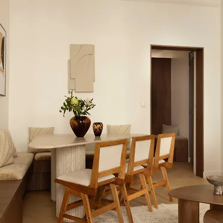 Апартаменты Elegant - 2br- 6p- Gare Saint Lazare, Cleaning Included Париж
